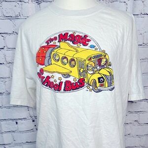 Vintage Magic School Bus Graphic Tee Size Large